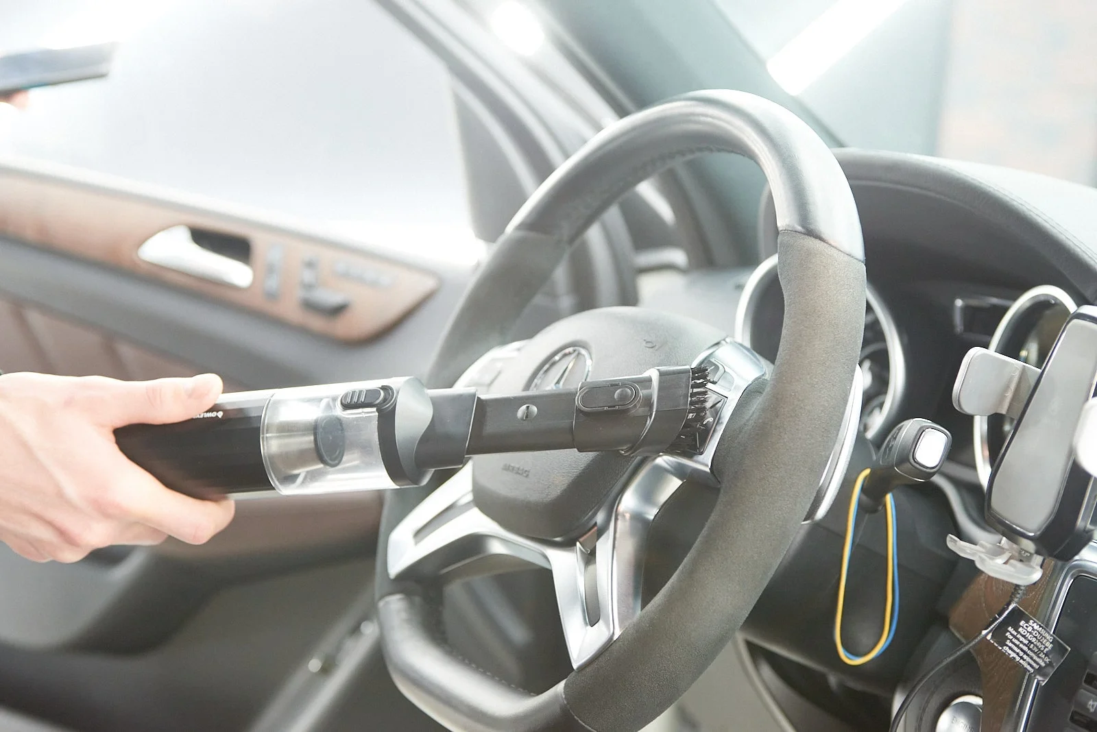 cordless handheld vacuum for Audi Q5