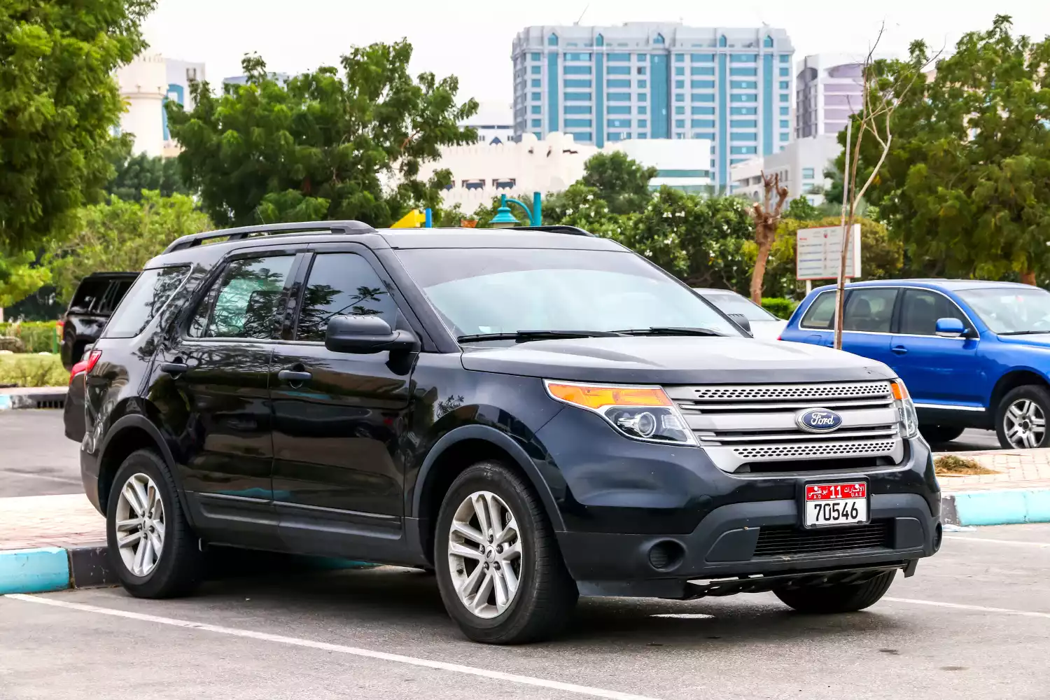 trash bin for Ford Explorer