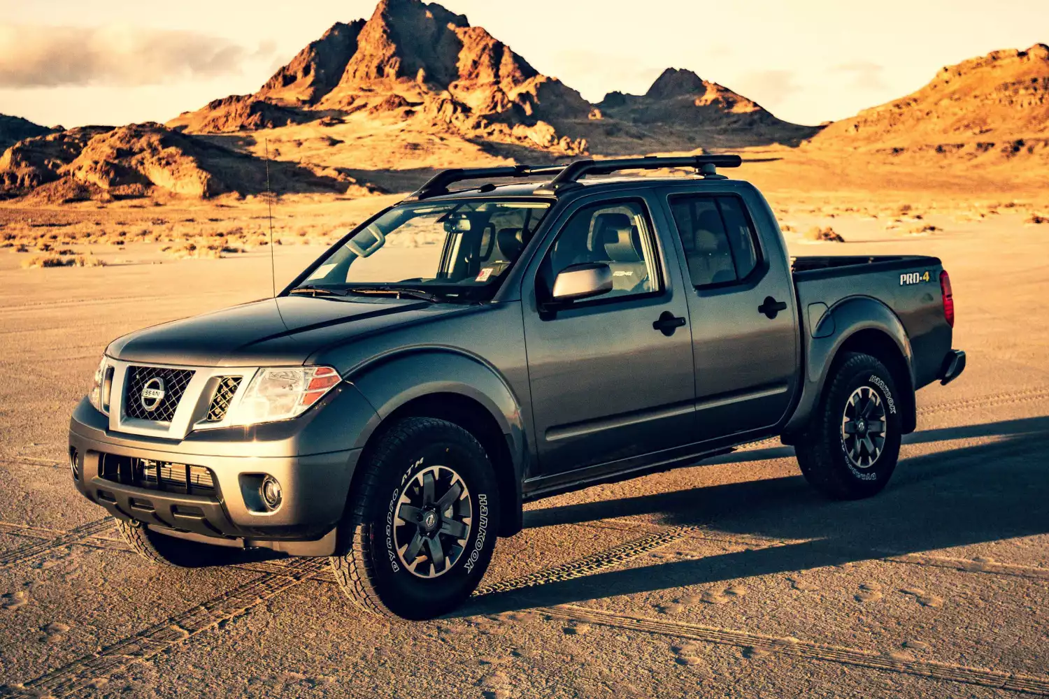 trash containers for Nissan Frontier